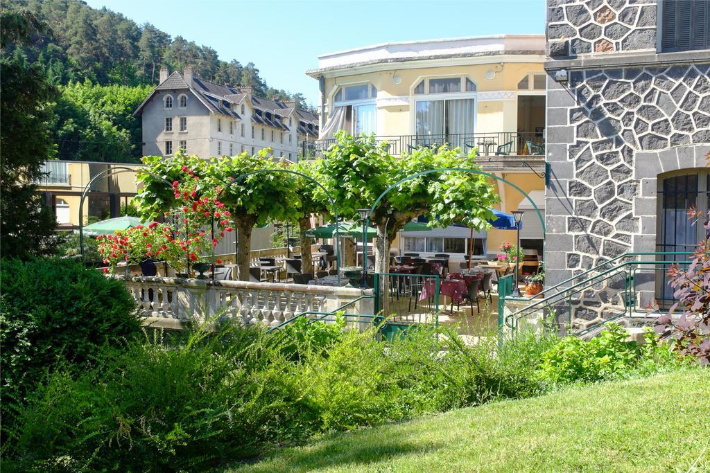 Hotel Castel Regina Châtel-Guyon Exterior foto